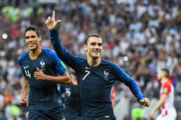 利物浦通过 利物浦通过